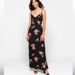 NWOT NINE BRITTON
Willow Brushed Knit Maxi Dress